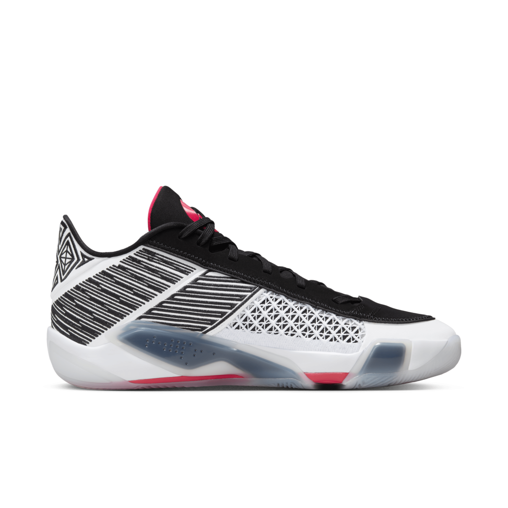 NIKE JORDAN 38 Low Fundamental Black FD2326-101 / weiss