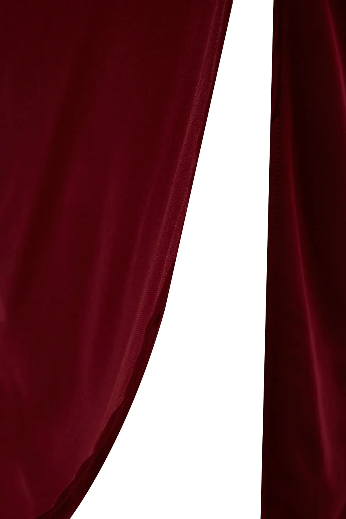 Trendyol Collection  Burgunderrotes, figurbetontes, asymmetrisches Kragen-Midi-Bleistiftkleid aus Strick mit Schlitz und langen Ärmeln TWOAW24EL00118
