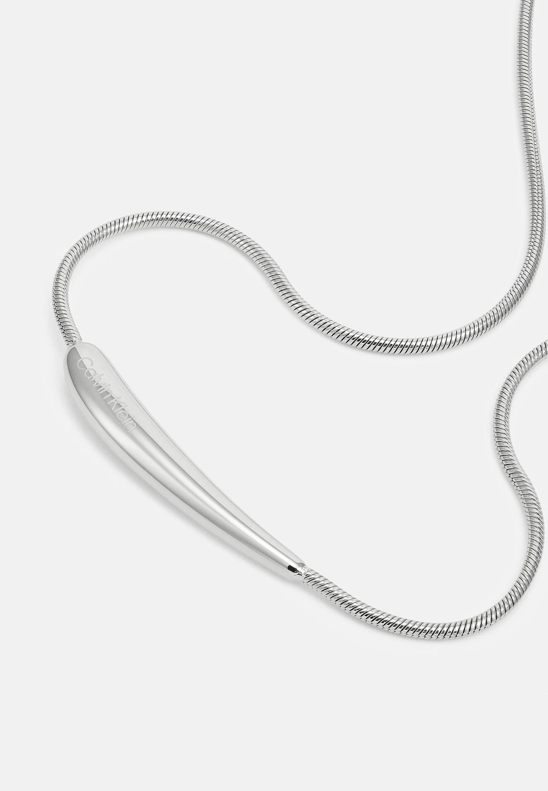 Collar de Calvin Klein
