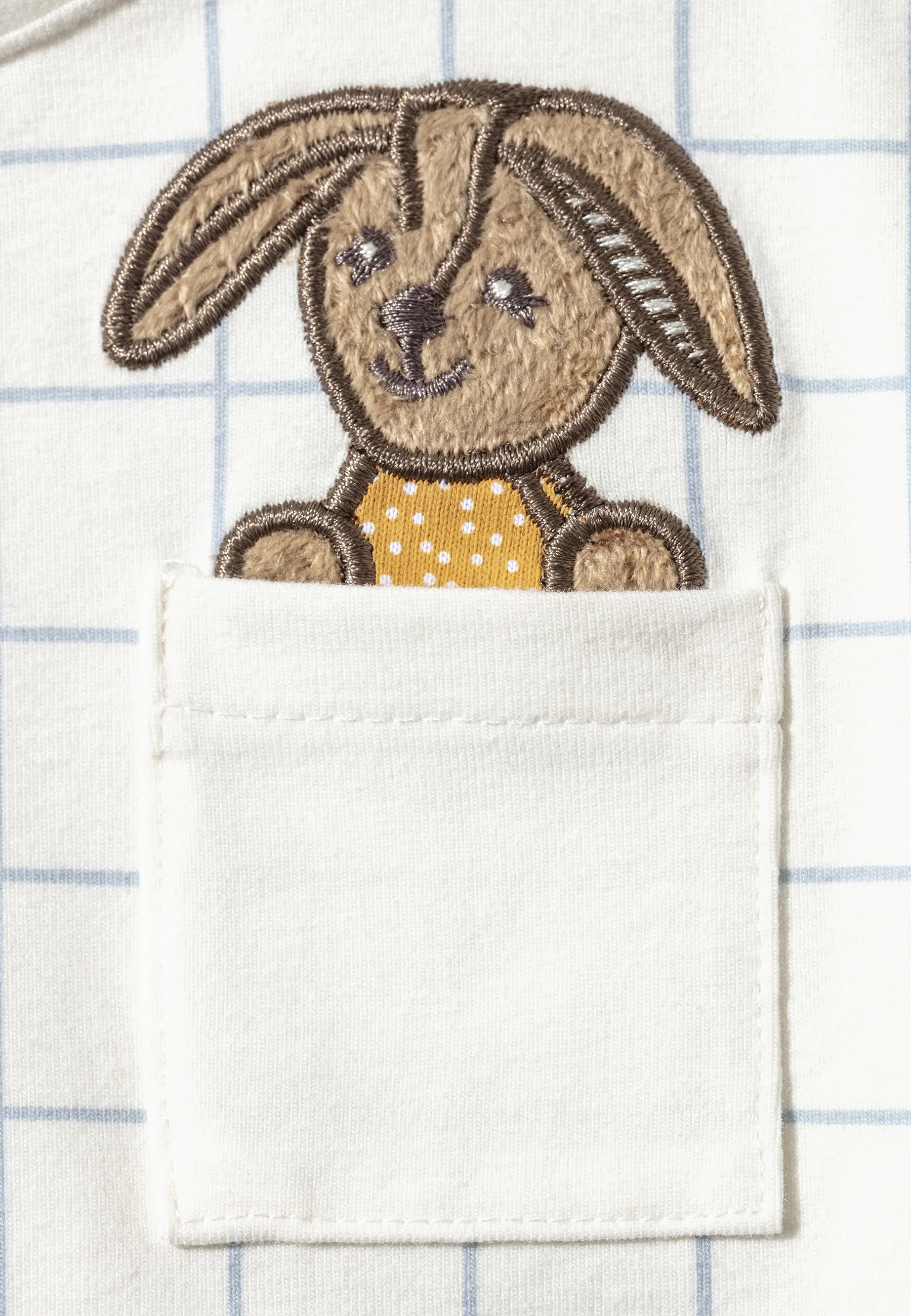 Shirt Hase Happy in einem modischem Karomuster