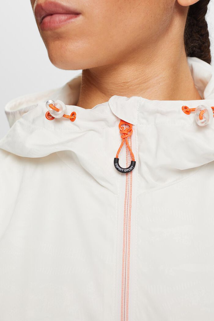 Active Windbreaker