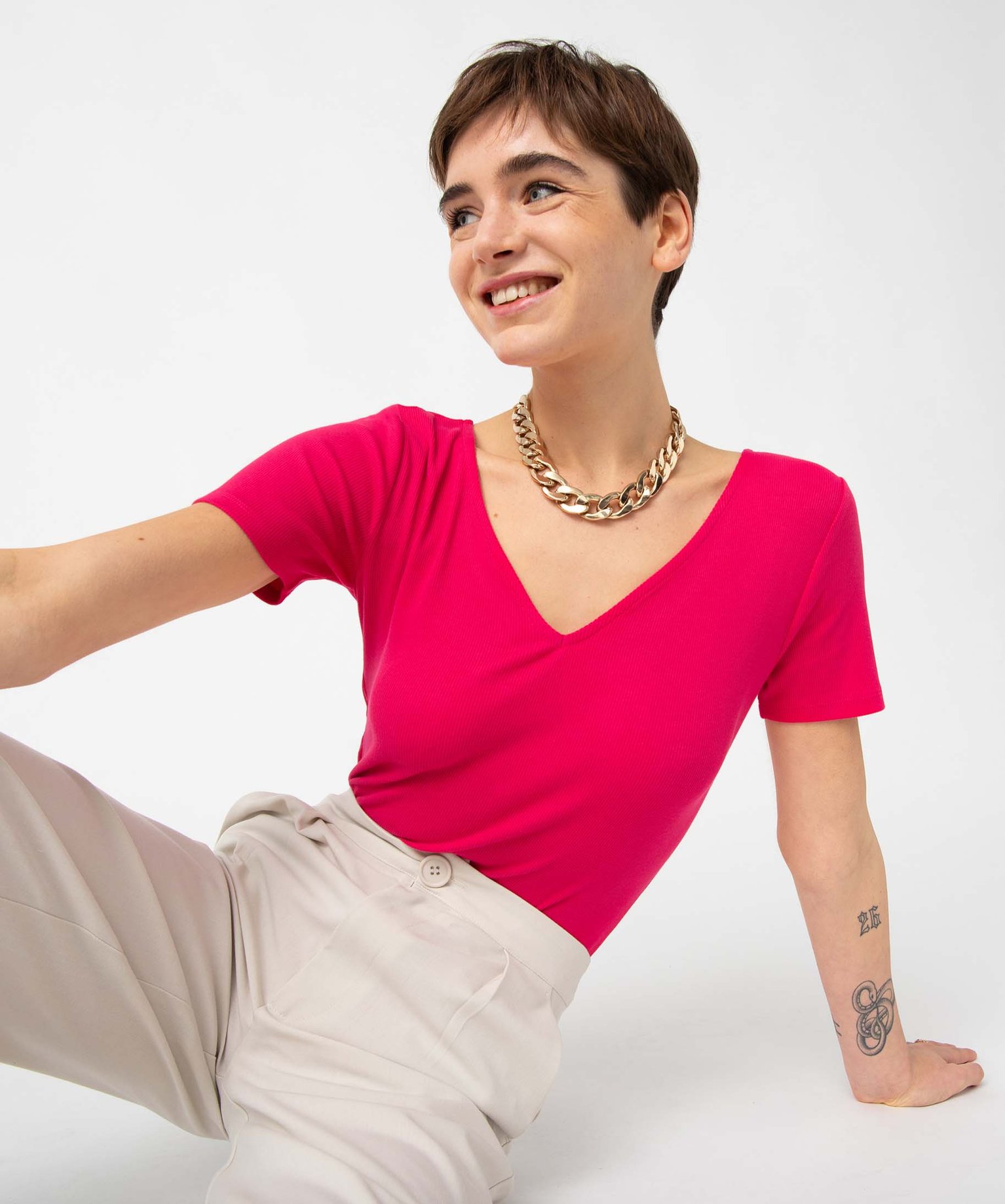 Body femme à manches courtes avec double décolleté rose fonce | GEMO