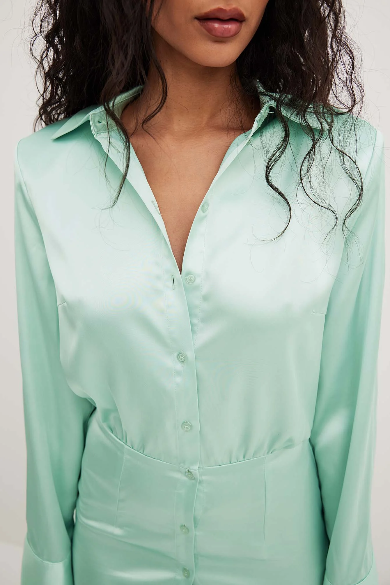 Satin-Shirt-Minikleid