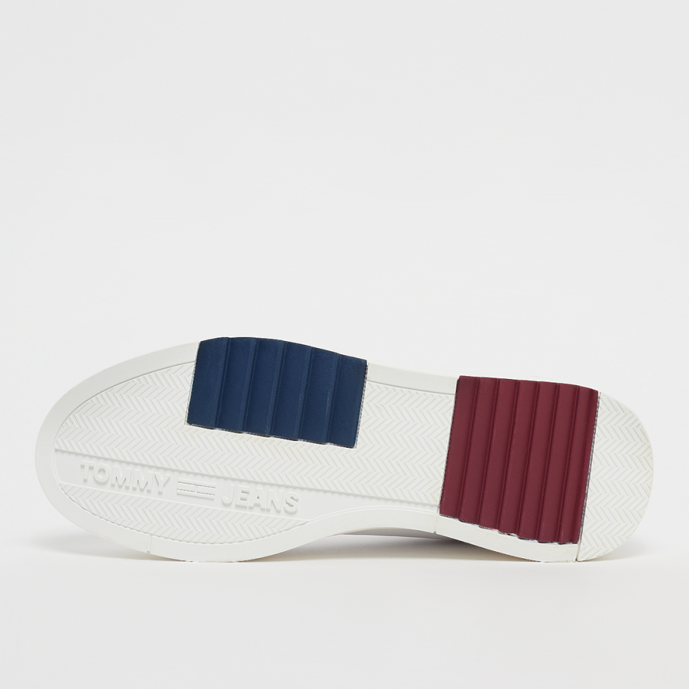Tommy Hilfiger Basket EM0EM00899YBR / weiss