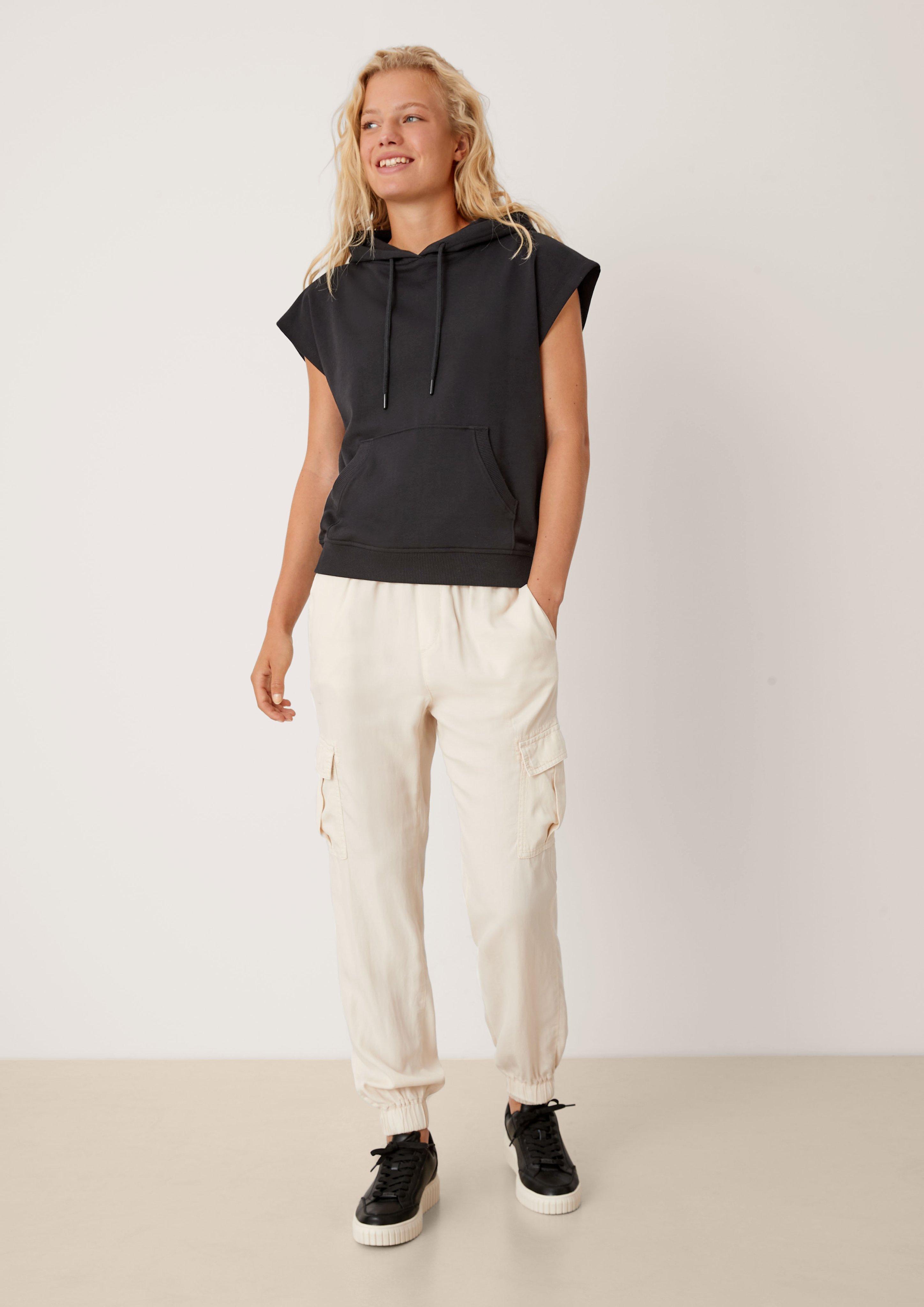 Ärmelloser Pulli mit Kapuze  2125245-9999