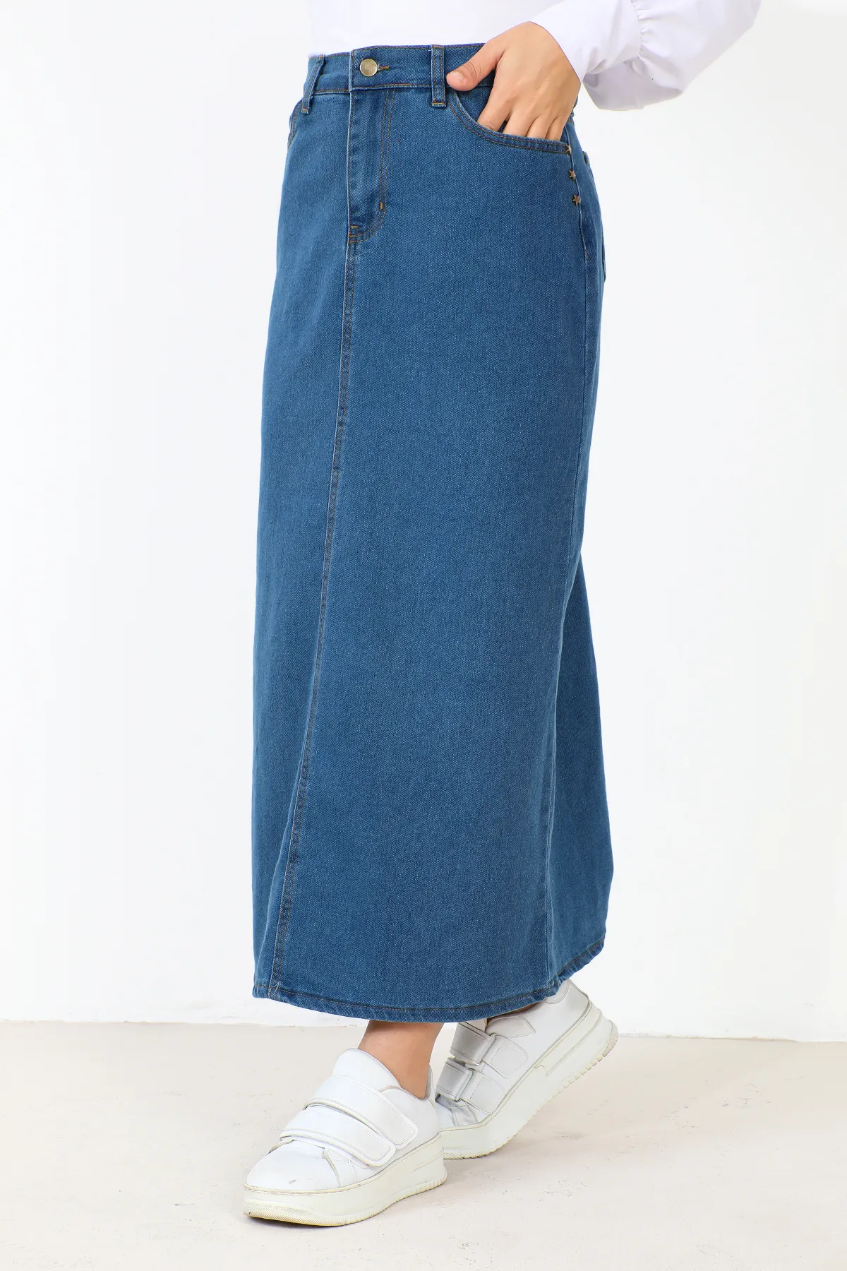 Tesettür Dünyası  Sternendetaillierter Jeansrock TSD231010 Blau
