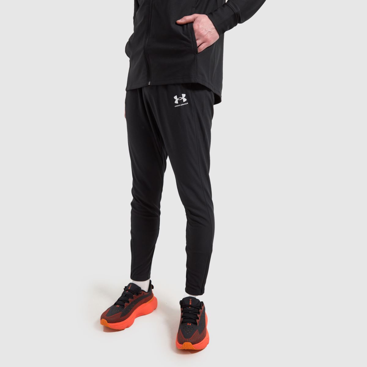 Under Armour – Svart och vitt Challenger-träningsställ