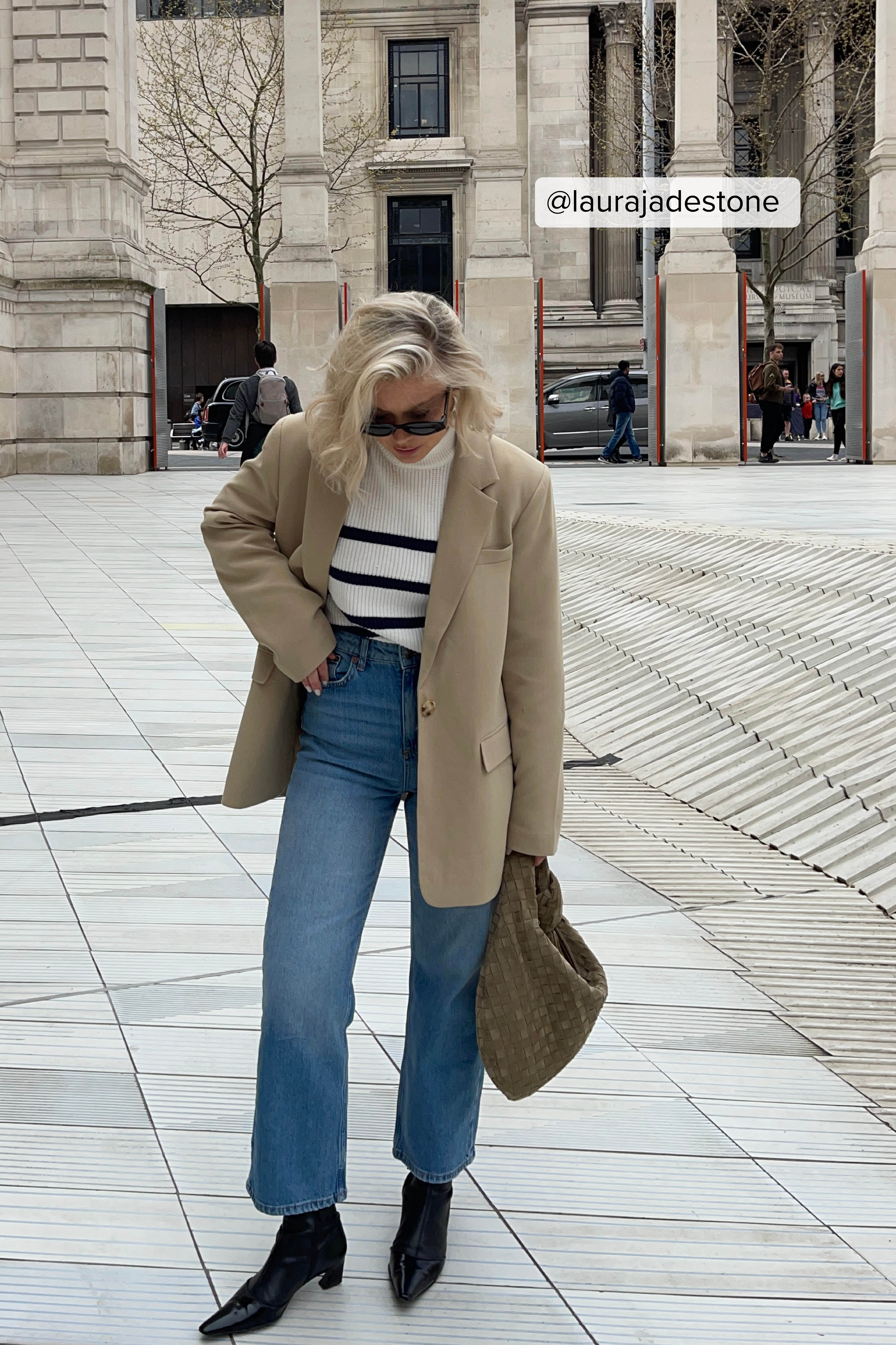 Hochgeschnittene Cropped-Jeans