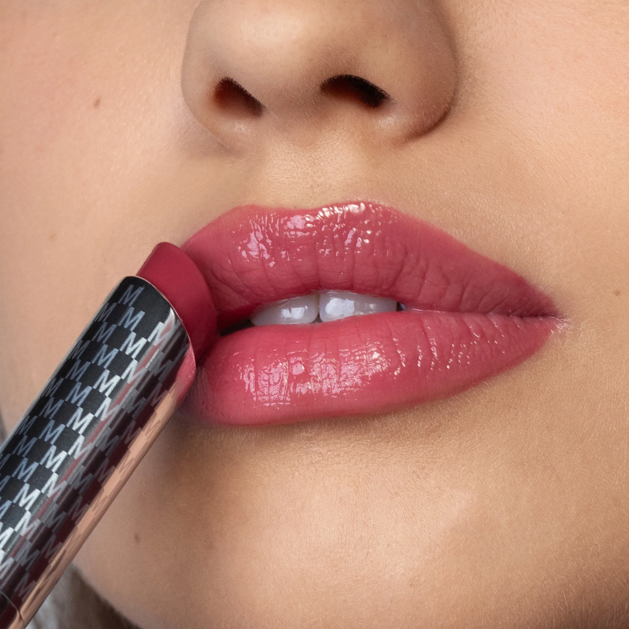 Hydramorphosis Lips - Batom, Preenchedor Labial, Bálsamo Labial