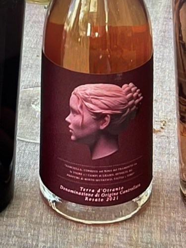 MenhirNina Terra d'Otranto Rosato 2022