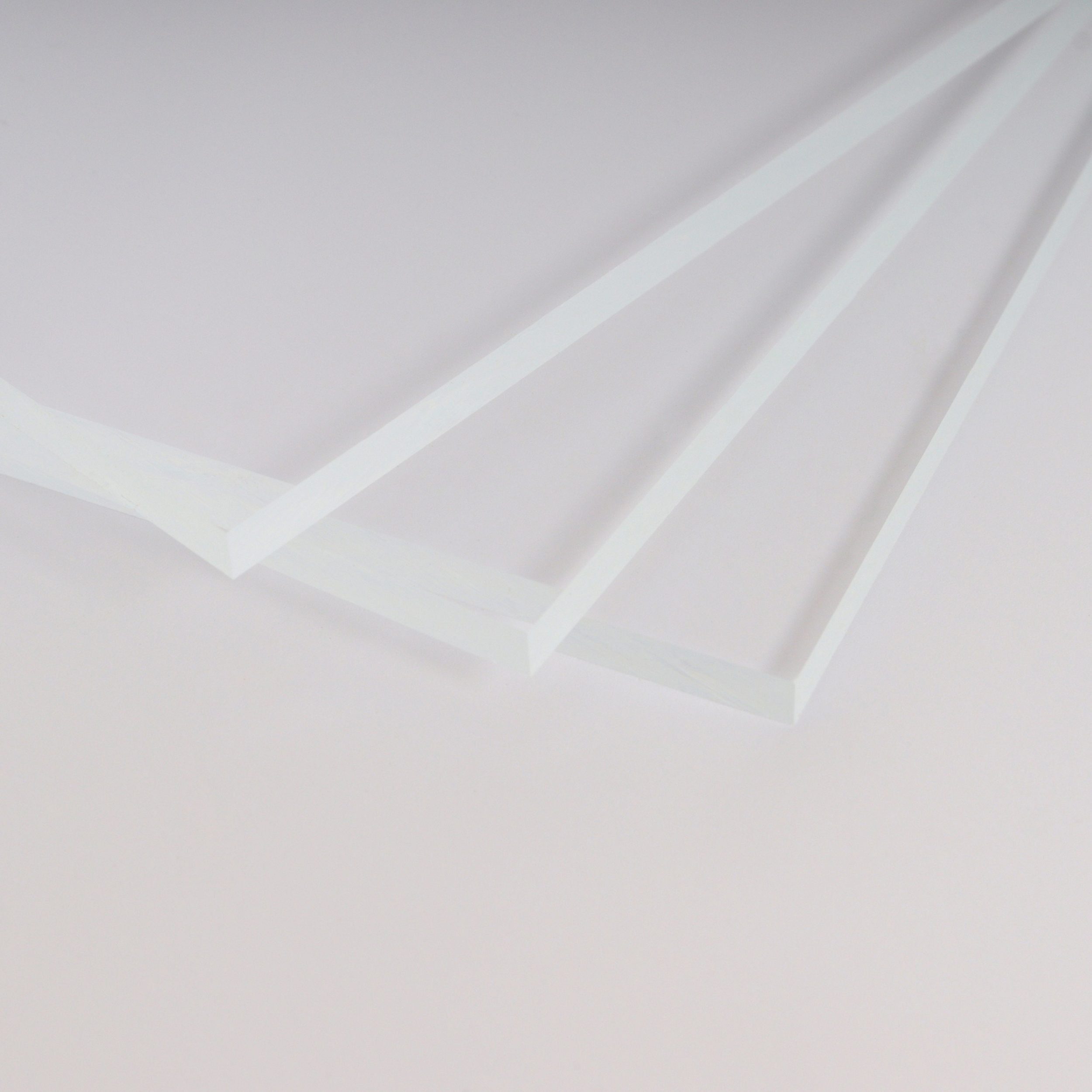queence Abdeckplatte 4mm Acrylglas im Zuschnitt, PMMA XT, transparent, geruchlos, glasklar, UV beständig, beidseitig foliert