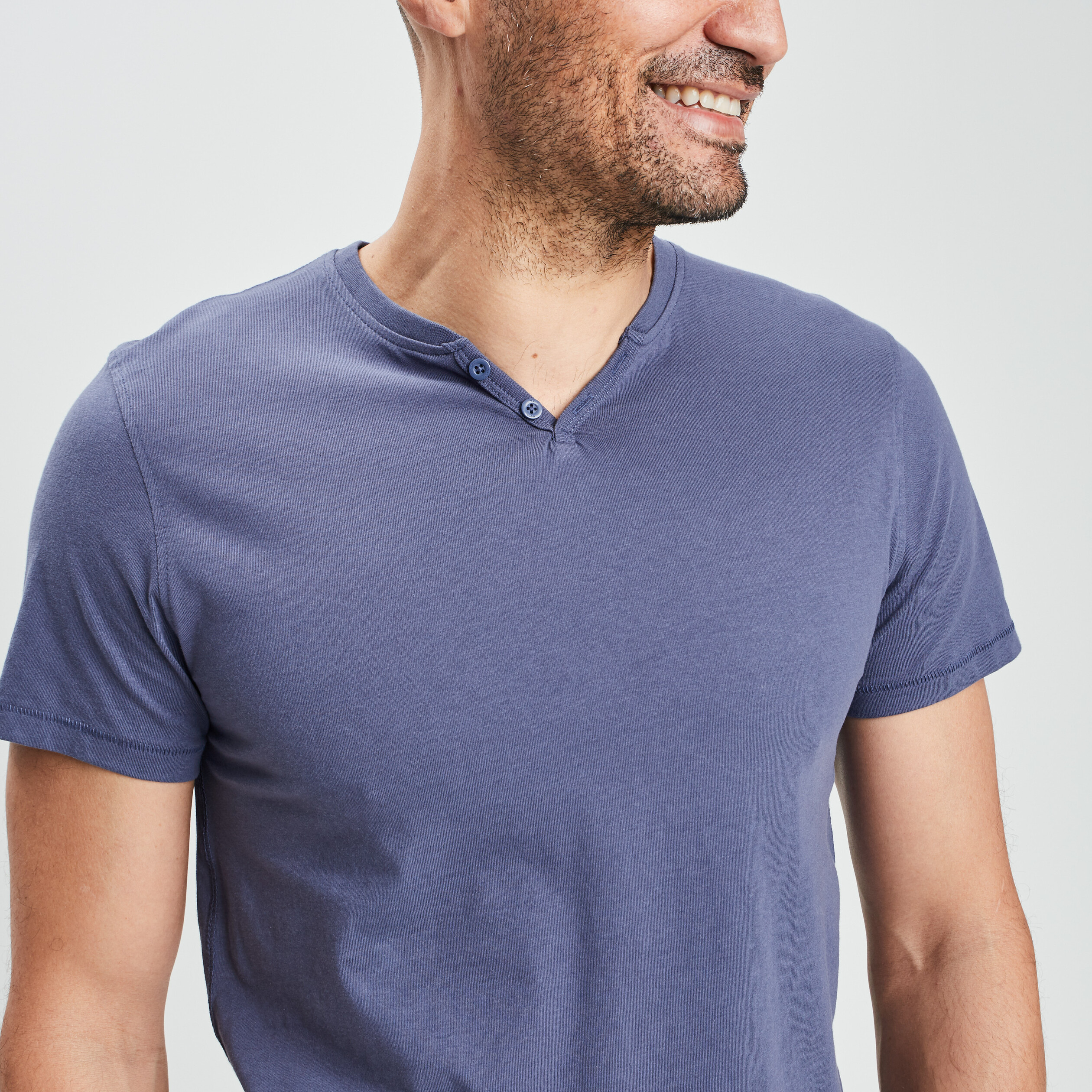 T-shirt manches courtes col tunisien bleu homme | La Halle
