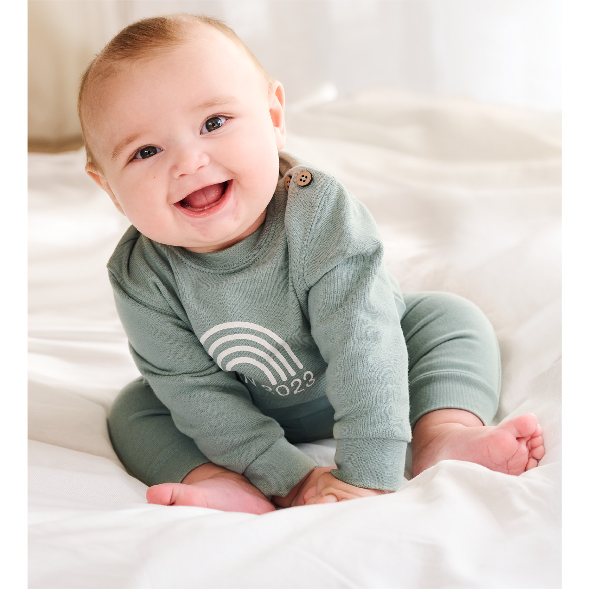 Newborn Sweatshirt und Jogginghose Born 2023
