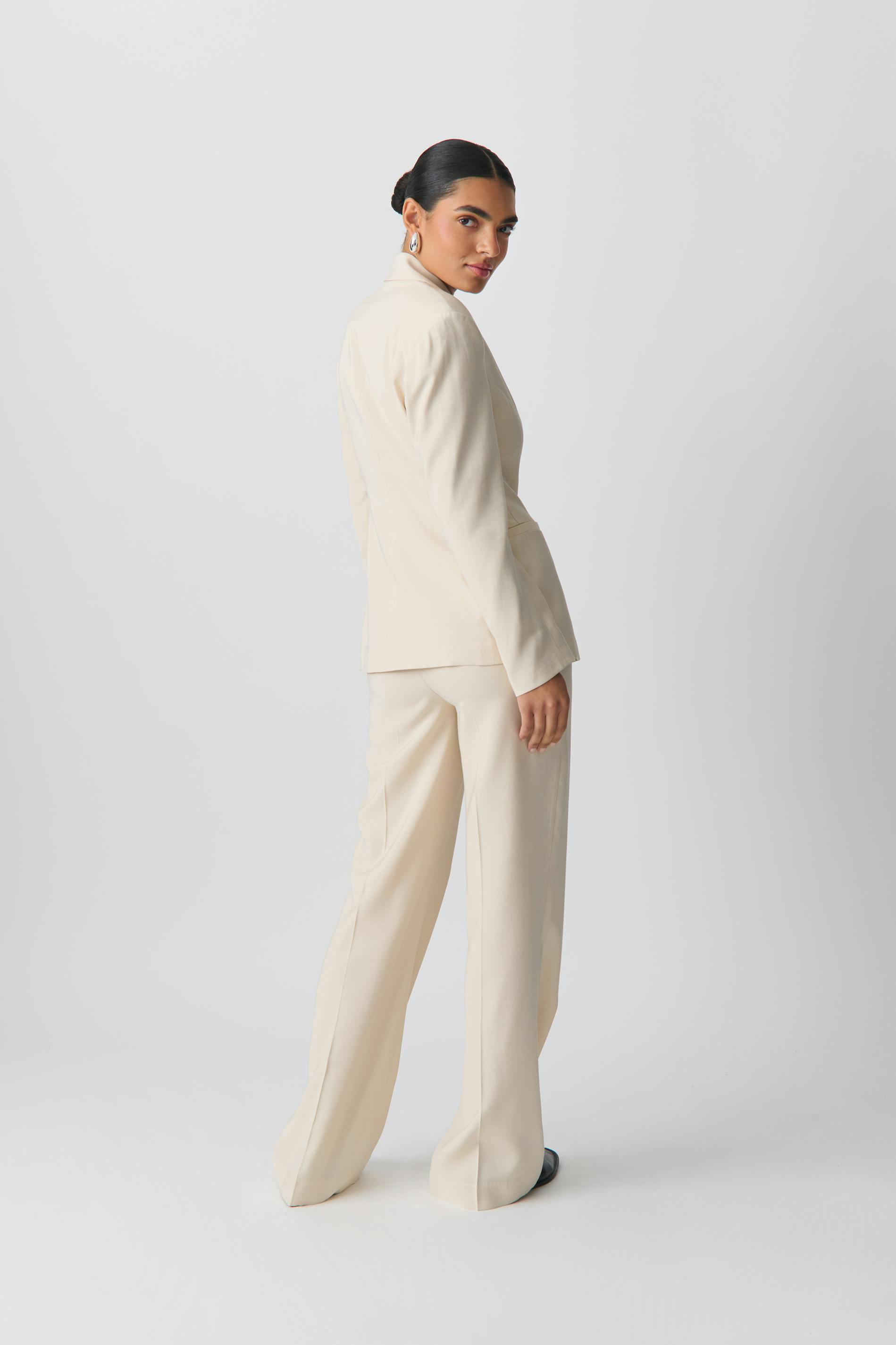 Straight viscose trousers