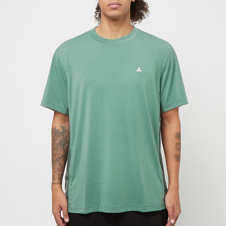 NIKE ACG Dri-Fit ADV Goat Rocks Shortsleeve bicoastal/vintage green