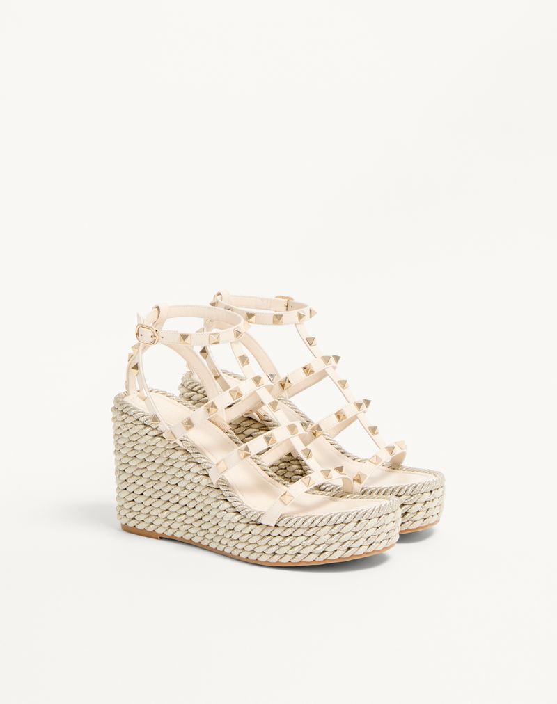 Sandália plataforma Rockstud em couro de bezerro com tiras de 95 mm