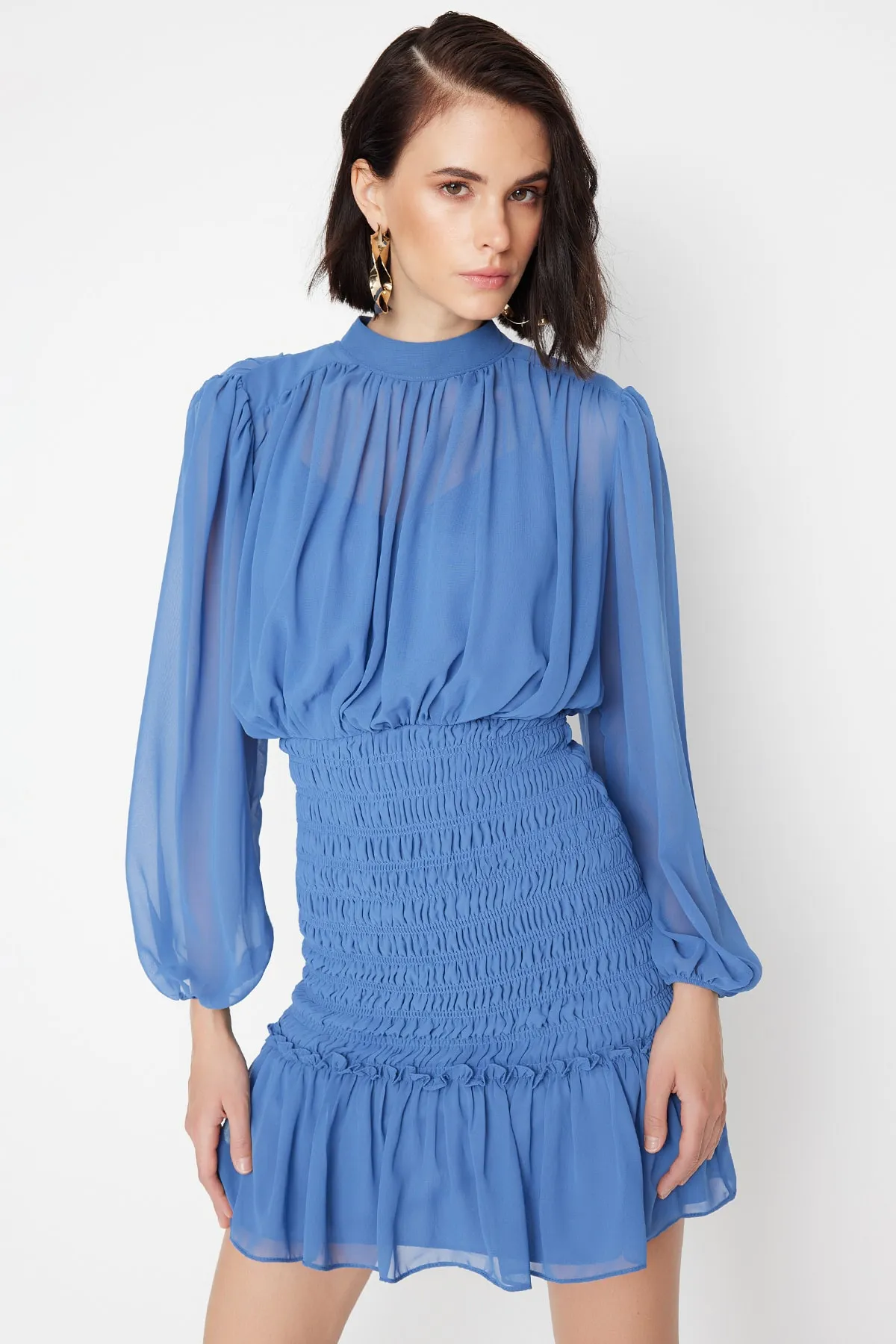Trendyol Collection  Blauer Mini-Webrock in limitierter Auflage, gerüschtes Chiffon-Webkleid TWOAW23EL01462