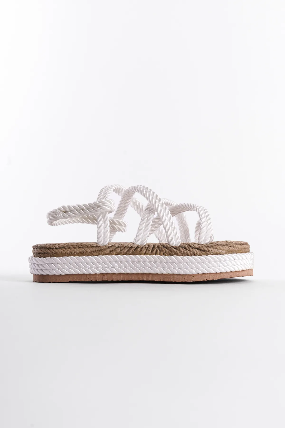 Capone Outfitters  Damen-Sandalen mit Keilabsatz und Schnürung
