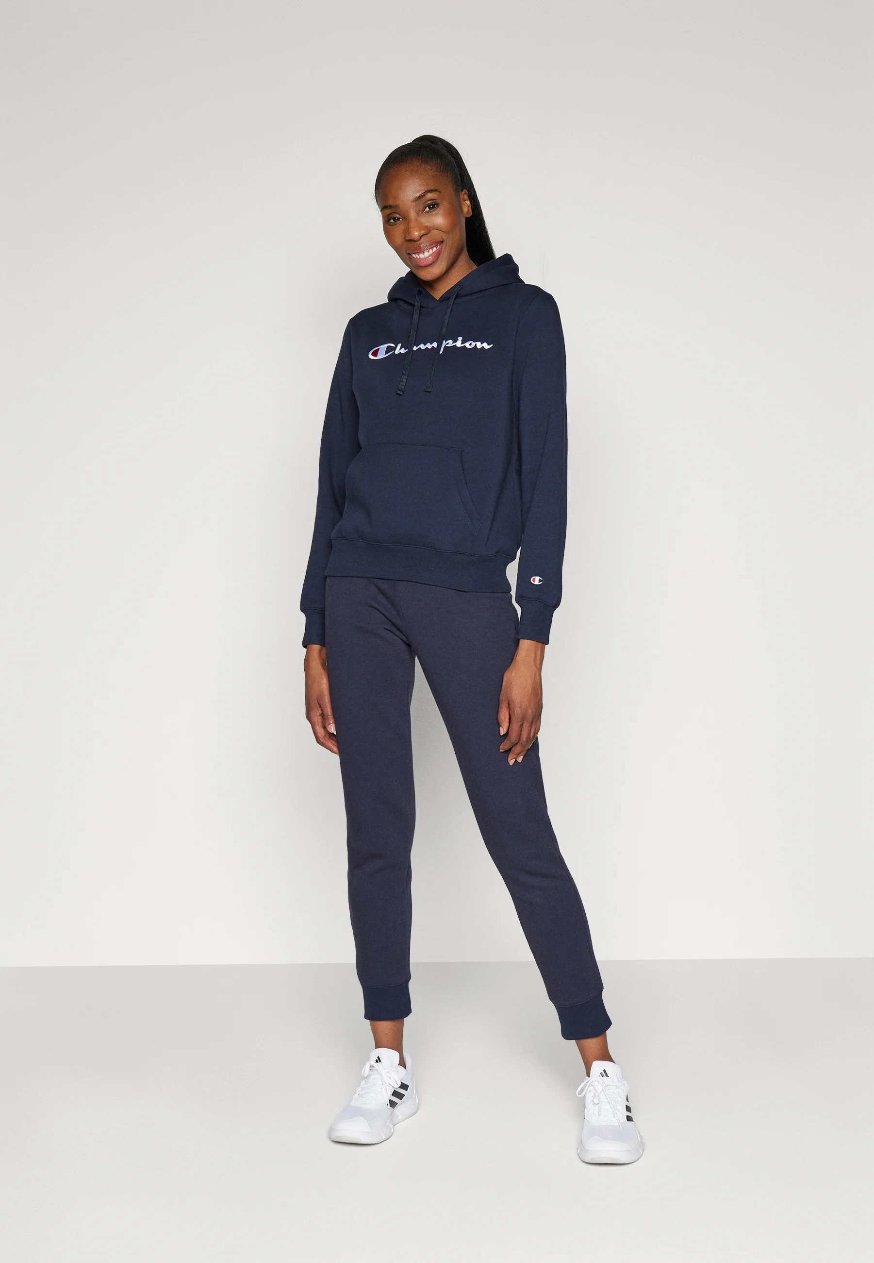 Sudadera Champion ICONS con capucha y logotipo grande