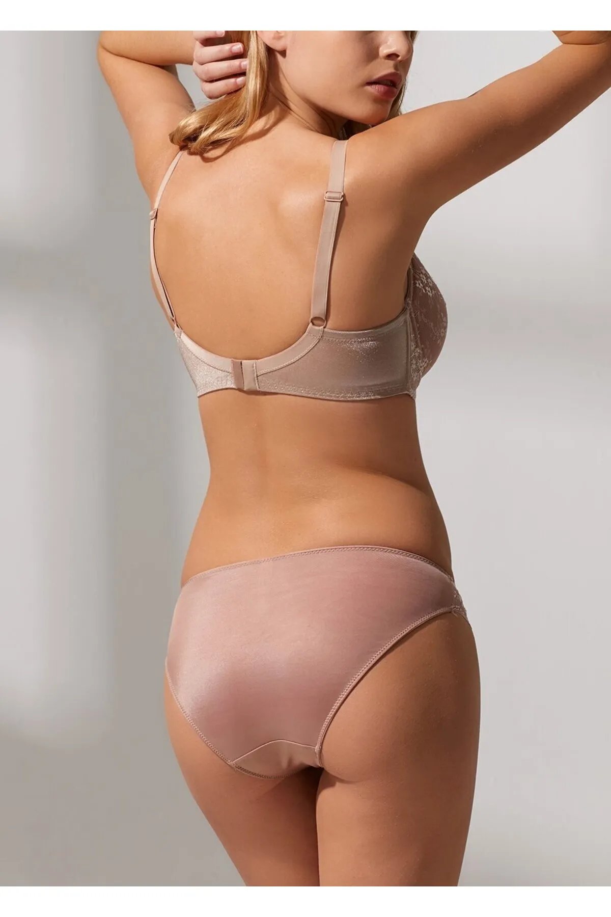 SUWEN  Neue Slip-Höschen von Linda