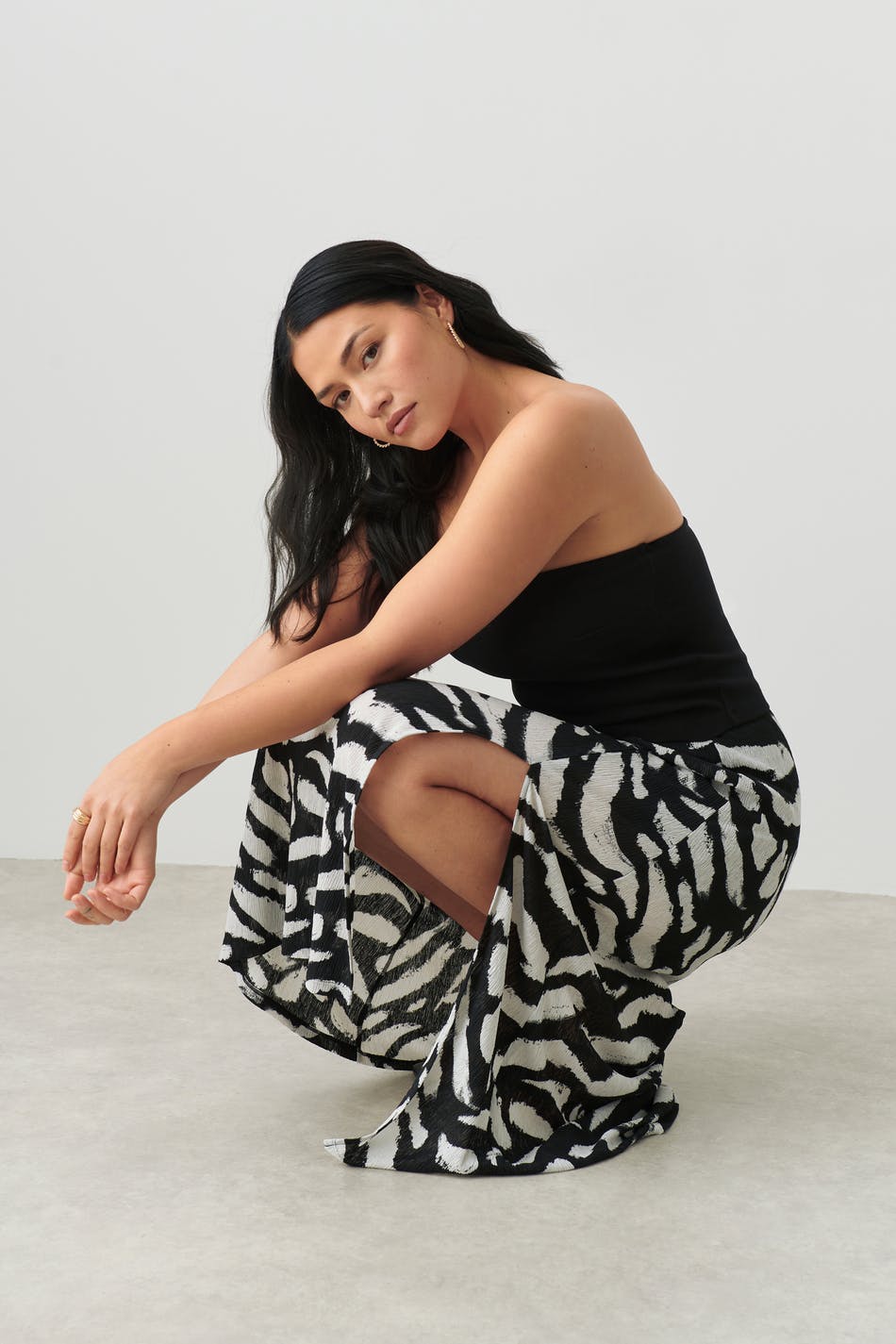 Crinkled midi skirt