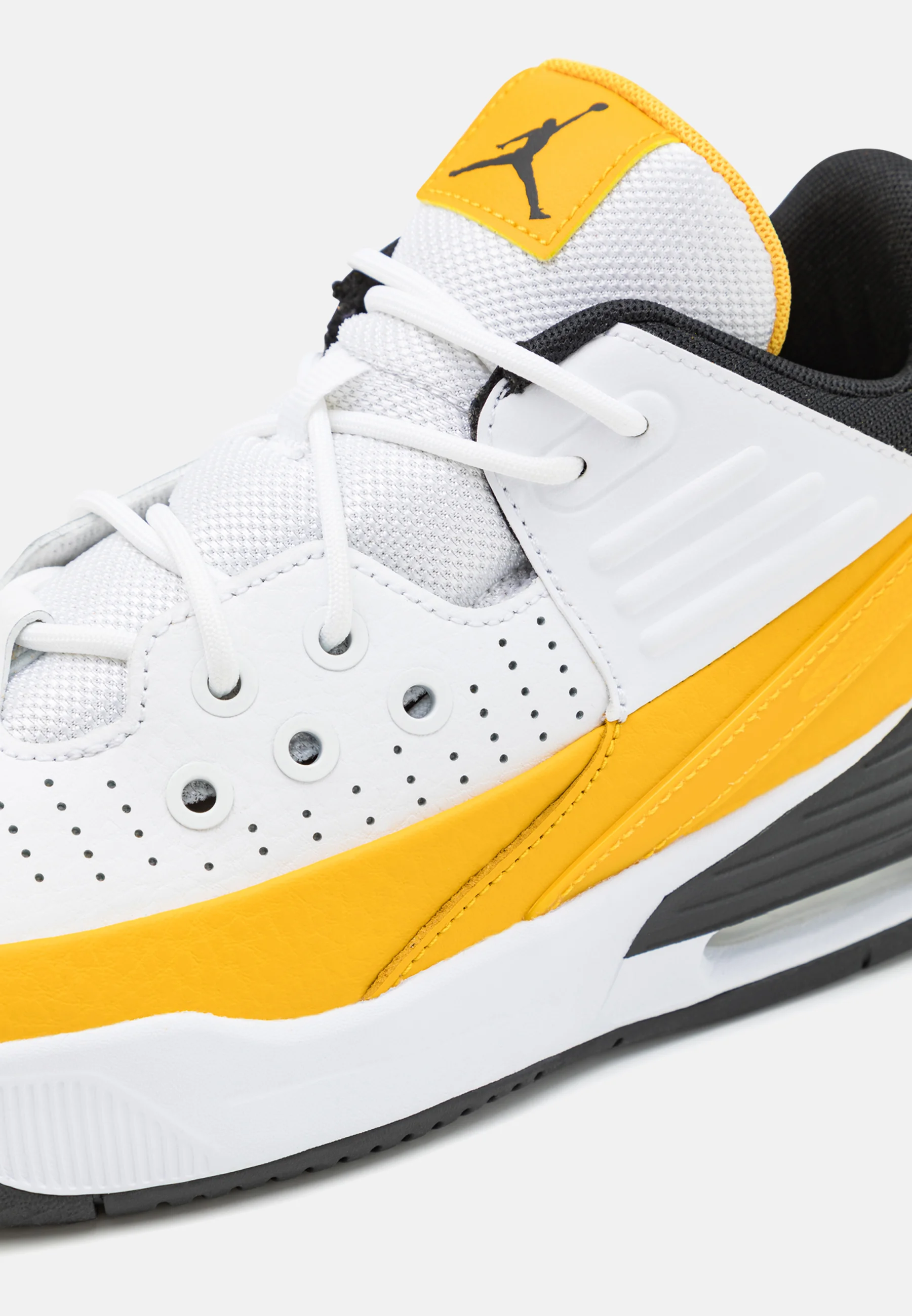Jordan JORDAN MAX AURA 5 UNISEX - Zapatillas de baloncesto