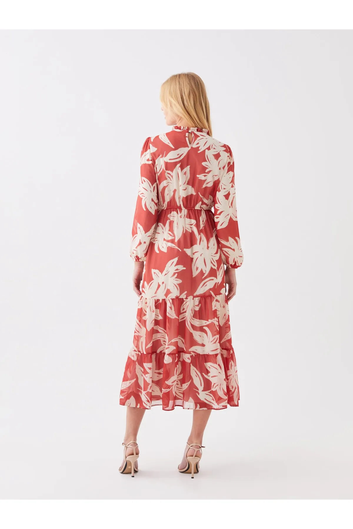 LC Waikiki  Lcwaikı Classic - Langärmliges Damenkleid mit Stehkragen und Blumen