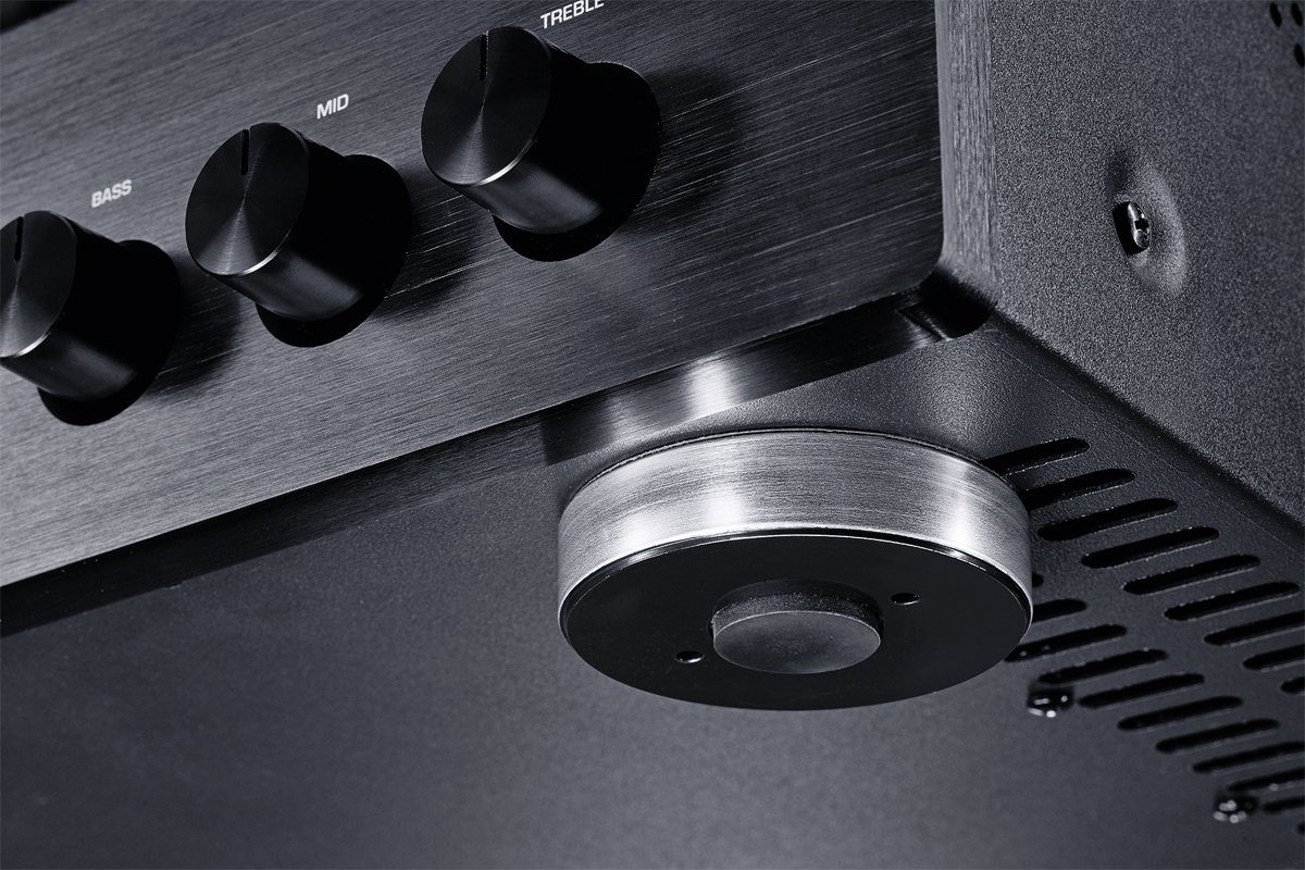 Magnat MA 900, schwarz Stereo Hybrid-Verstärker Vollverstärker