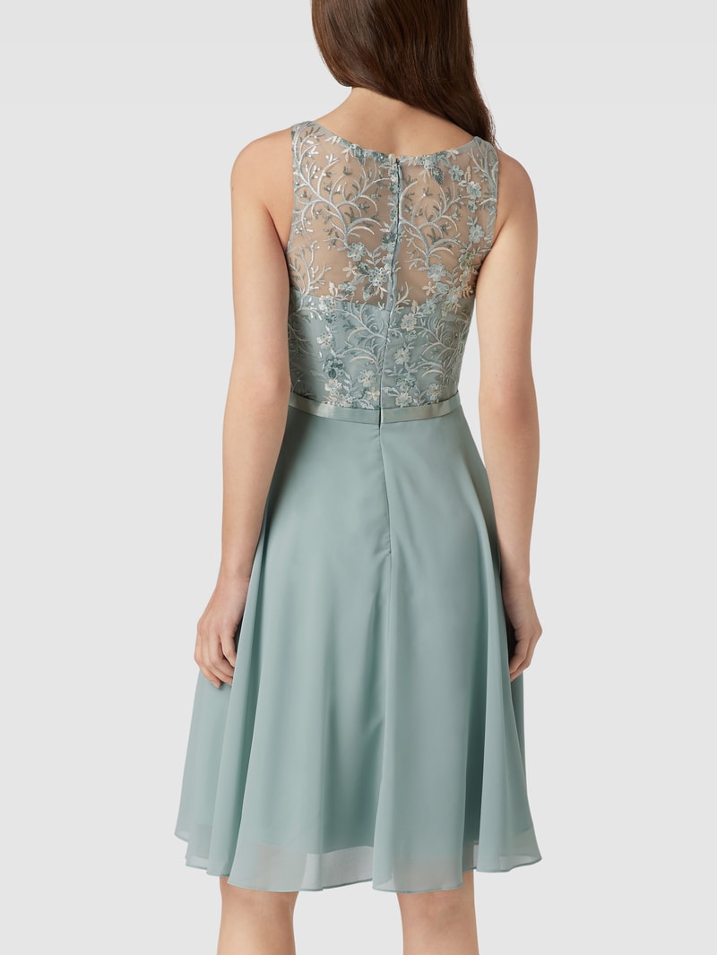 Cocktailkleid mit floraler Stickerei in mint