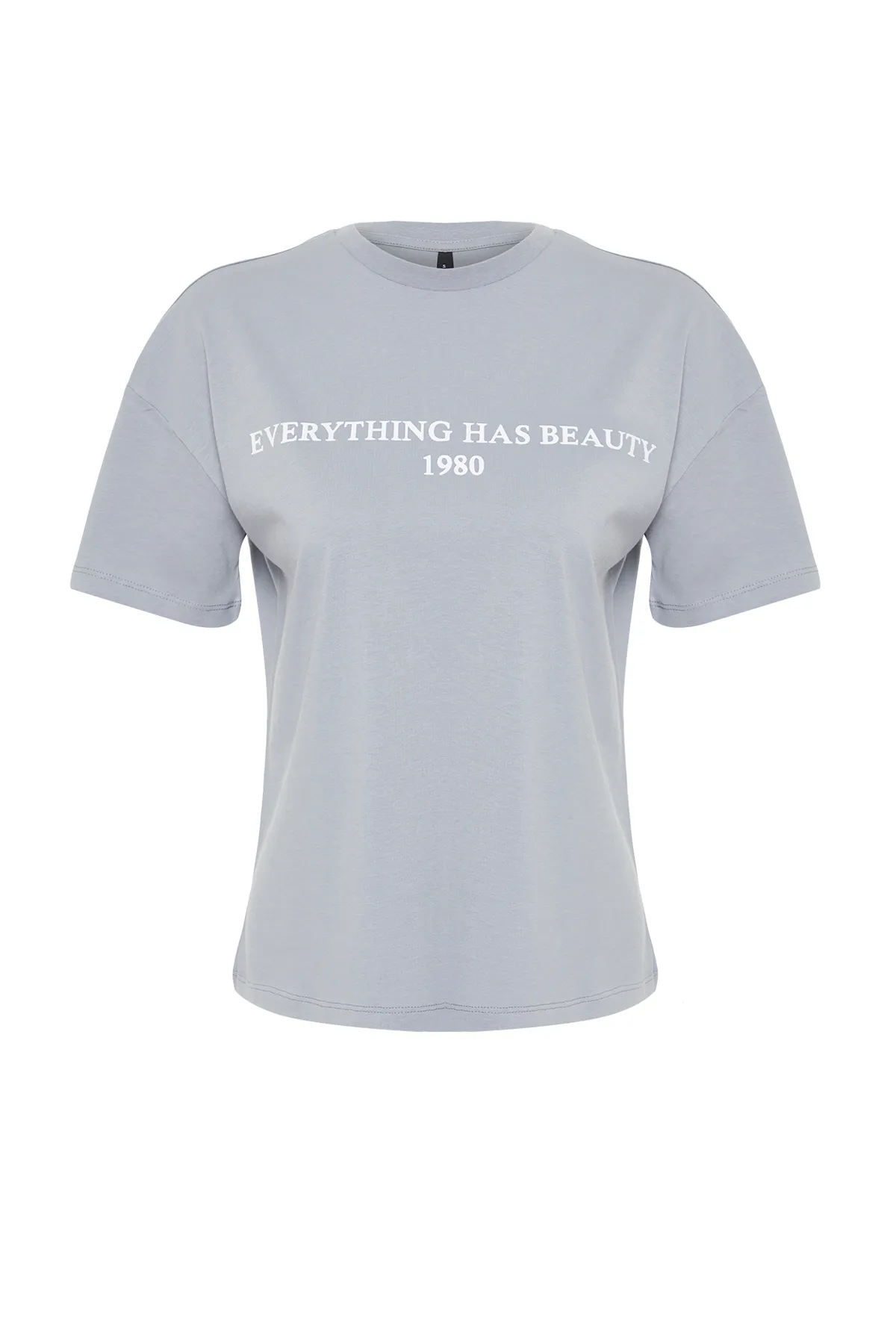 Trendyol Collection  Graues, locker geschnittenes, gestricktes T-Shirt aus 100 % Baumwolle mit Slogan-Aufdruck TWOSS19GH0034