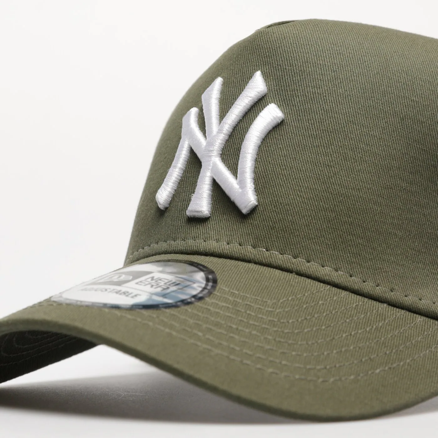NEW ERA MÜTZE LEAGUE ESS 9FORTY TRUCKER NYY NOV NEW YORK YAN Khaki