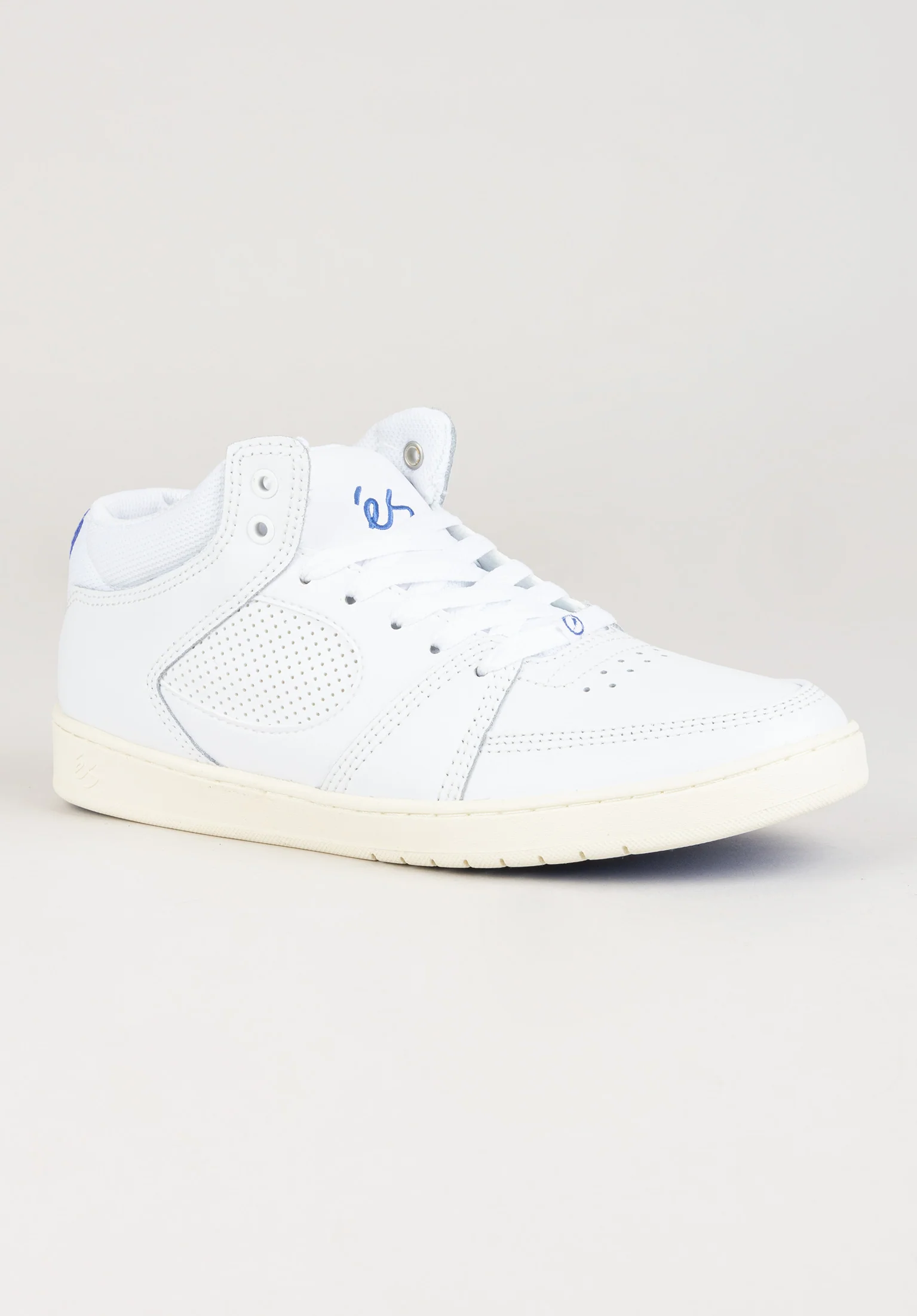 Accel Slim Mid