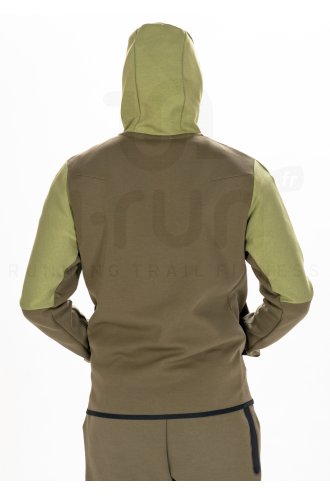 Nike Tech Fleece M