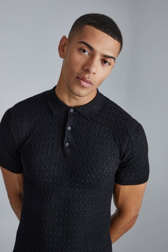 Recyceltes Zopfmuster-Poloshirt mit kurzen Ärmeln