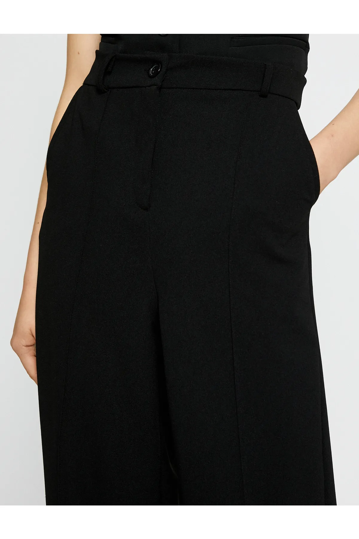 Koton  Palazzo-Hose mit weitem Bein, gerippt und hoher Taille