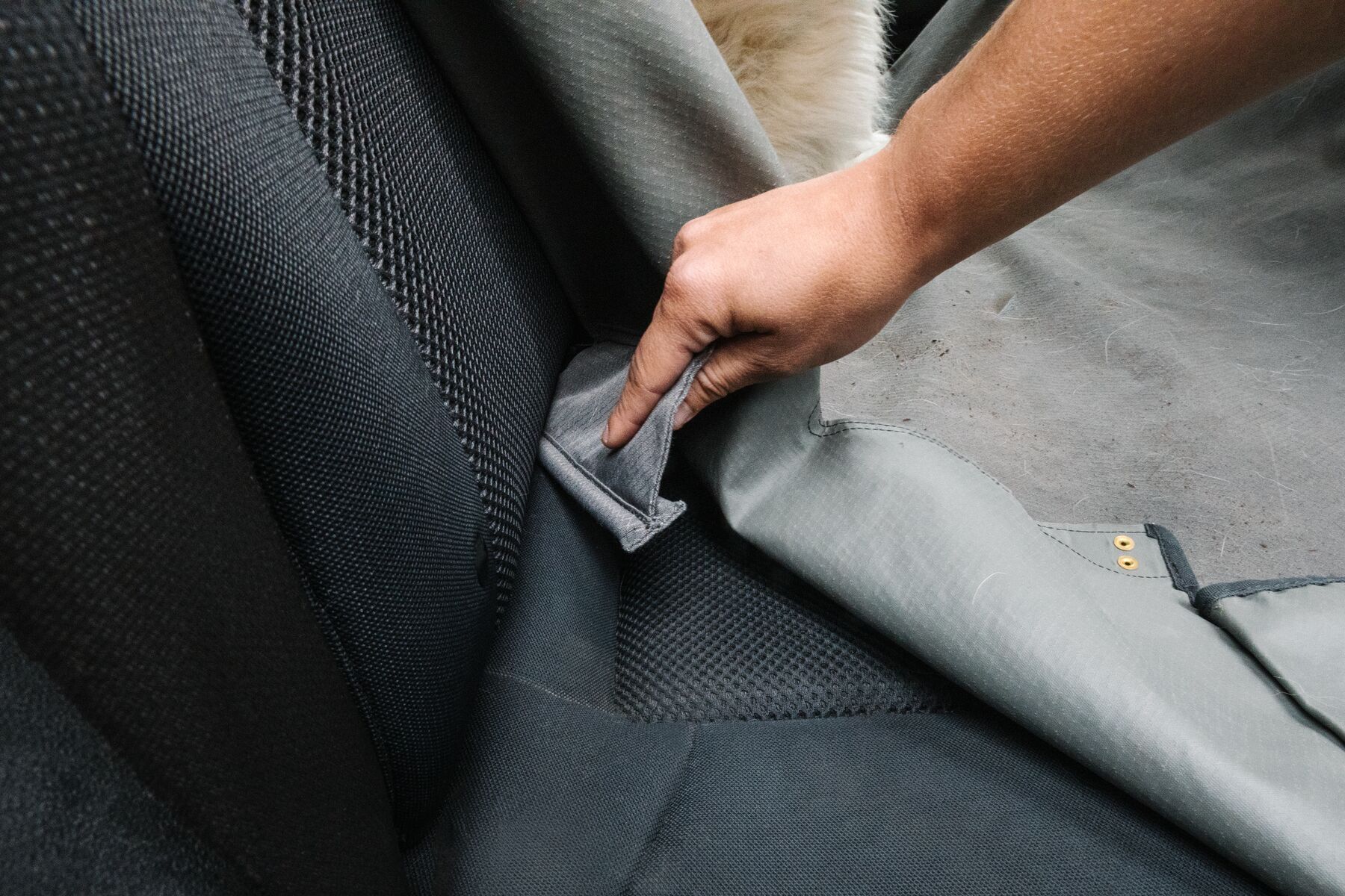 Ruffwear Autozubehör Ruffwear Dirtbag™ Sitzbezug