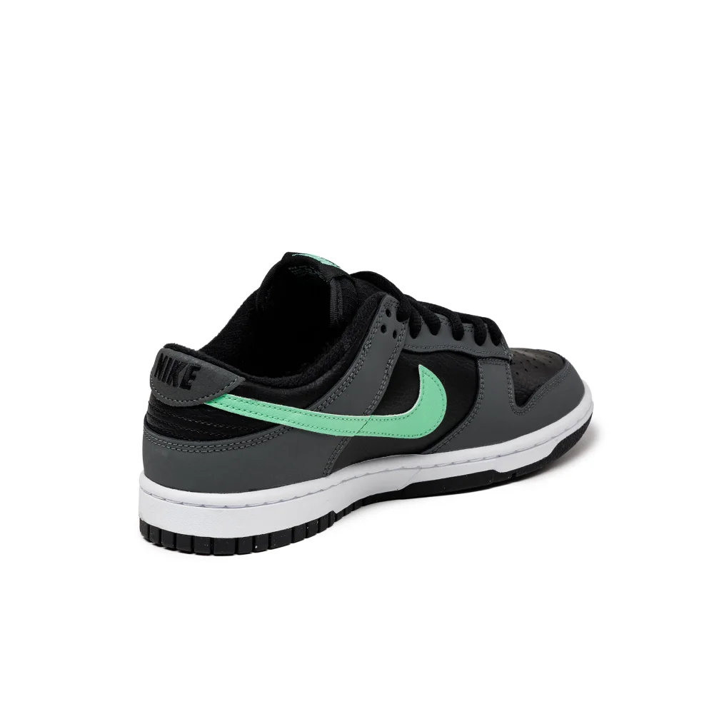 Nike Dunk Low Retro FB3359-001 / grau