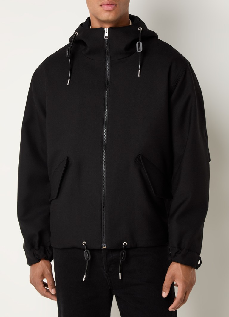 Giacca Sandro in misto lana con cappuccio e tasche con patta.