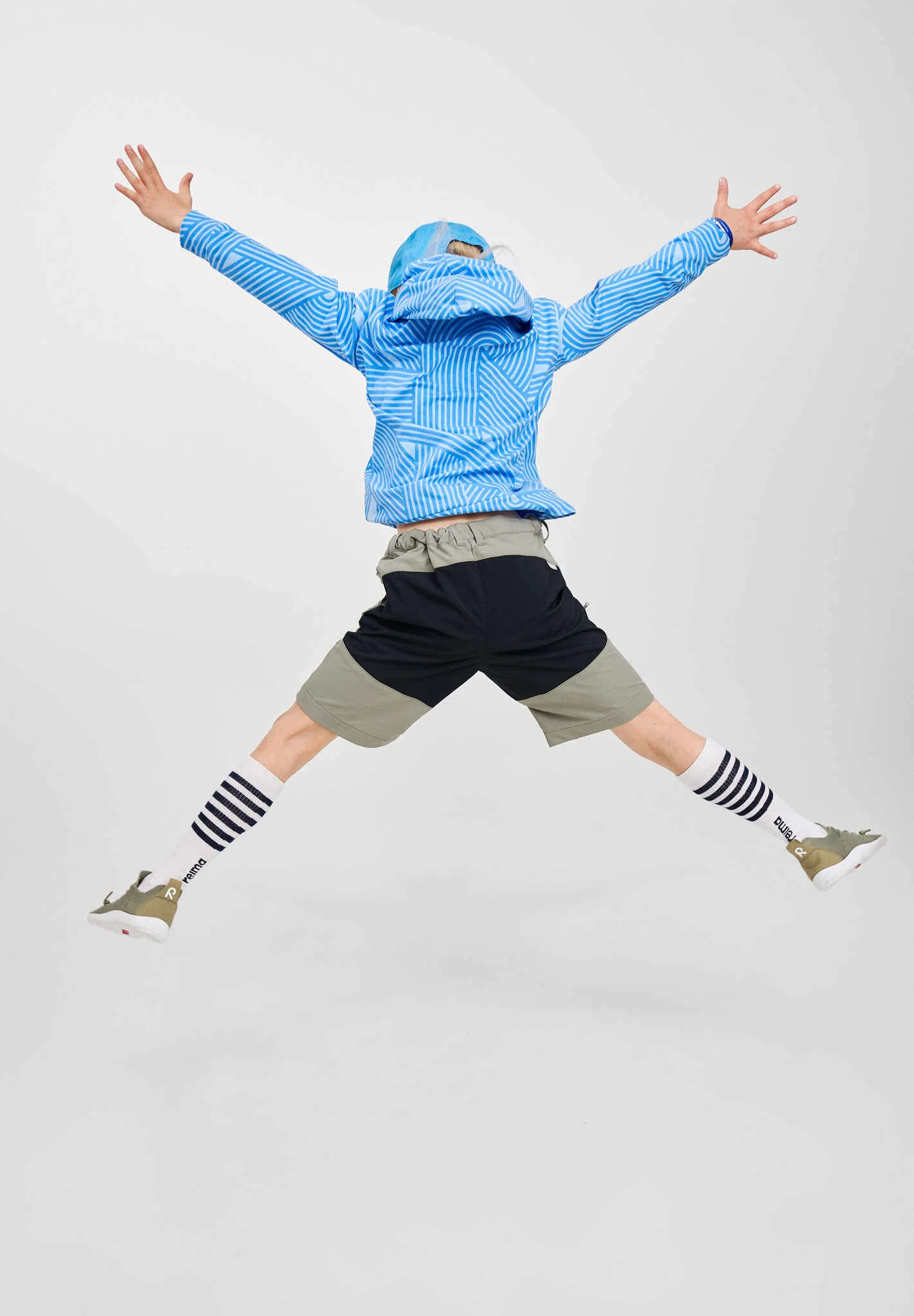 Kinder Shorts Vaelsi