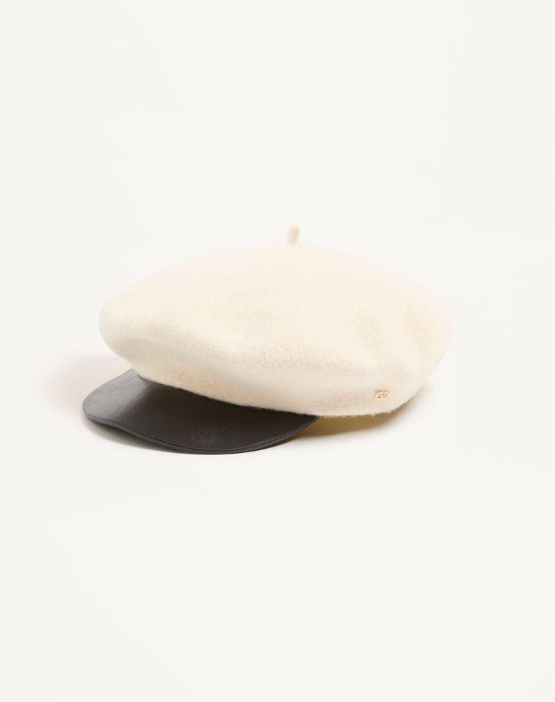 Gorro de lã Valentino Garavani VLogo Signature com aba de couro