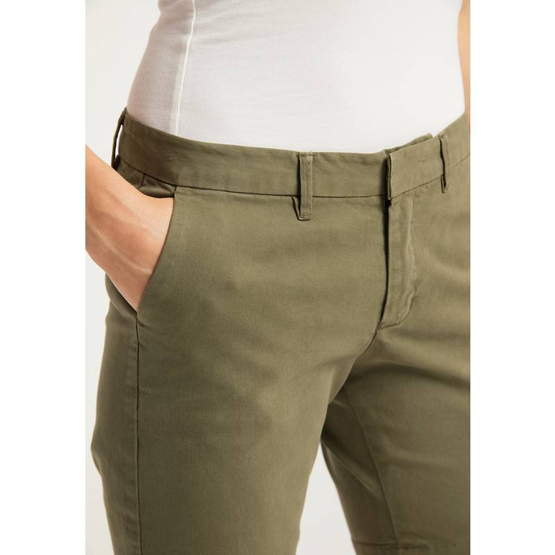 DreiMaster Shorts Damen