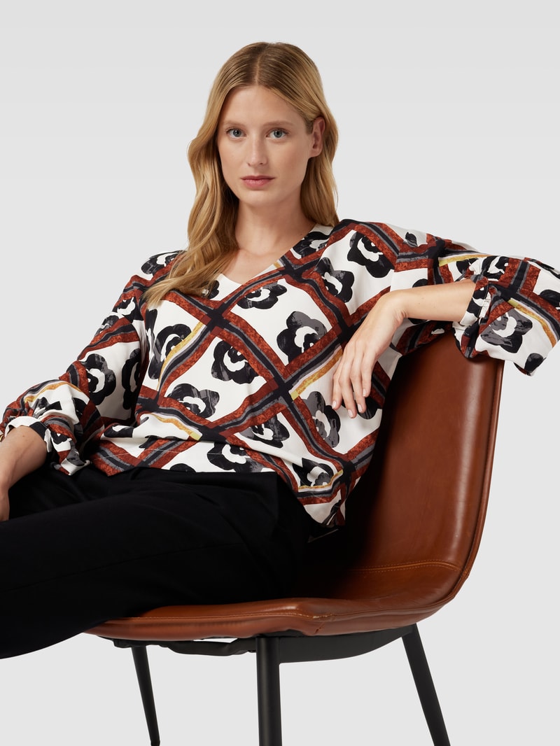 Blusenshirt aus Viskose mit Allover-Muster in weiß