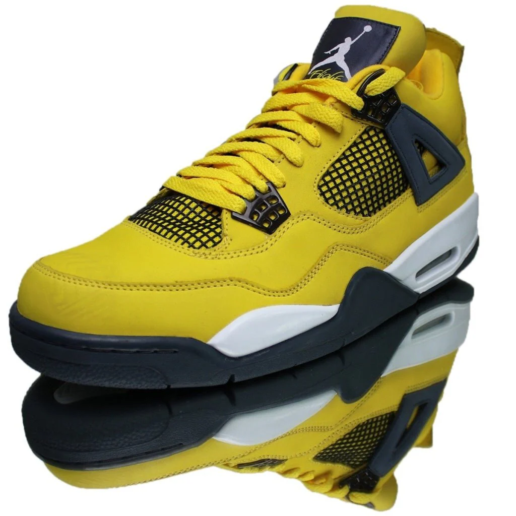 Jordan 4 Retro Lightning (2021)