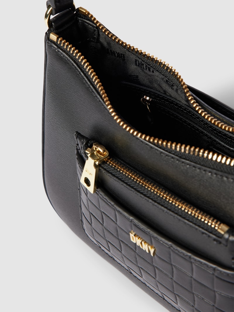 Umhängetasche mit Label-Applikation Modell 'SIMONA' in schwarz