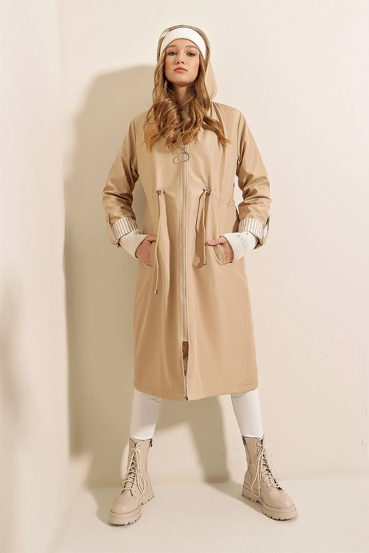 Bigdart  9091 Trenchcoat mit geraffter Taille und Kapuze – Beige