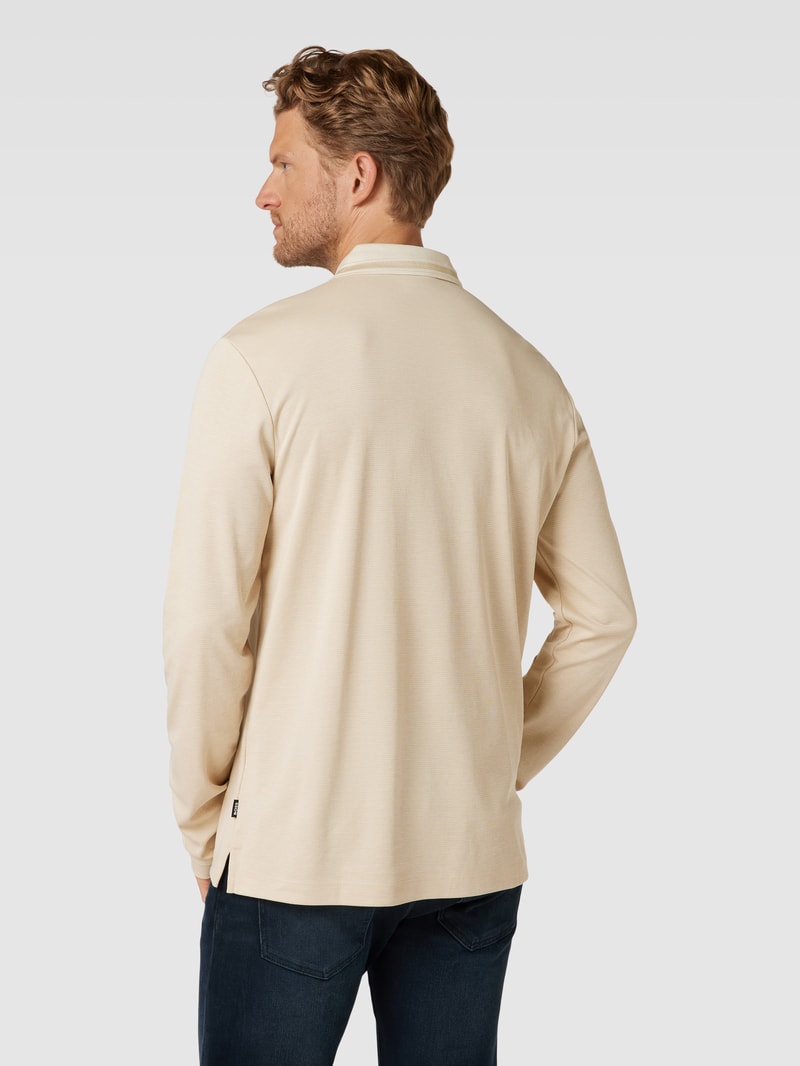 Poloshirt mit Strukturmuster Modell 'Pleins' in offwhite