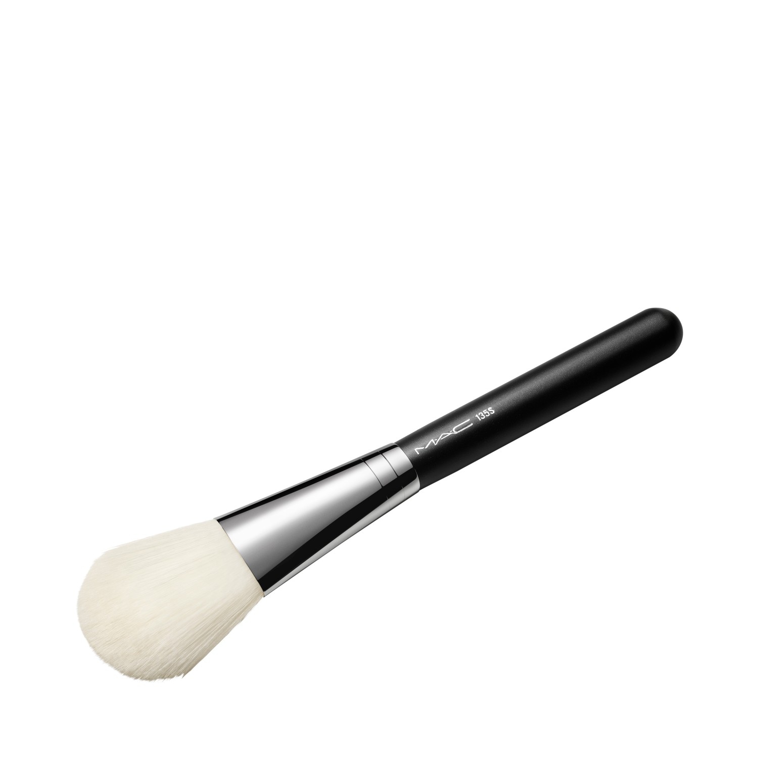 #135 Large Flat Powder Brush