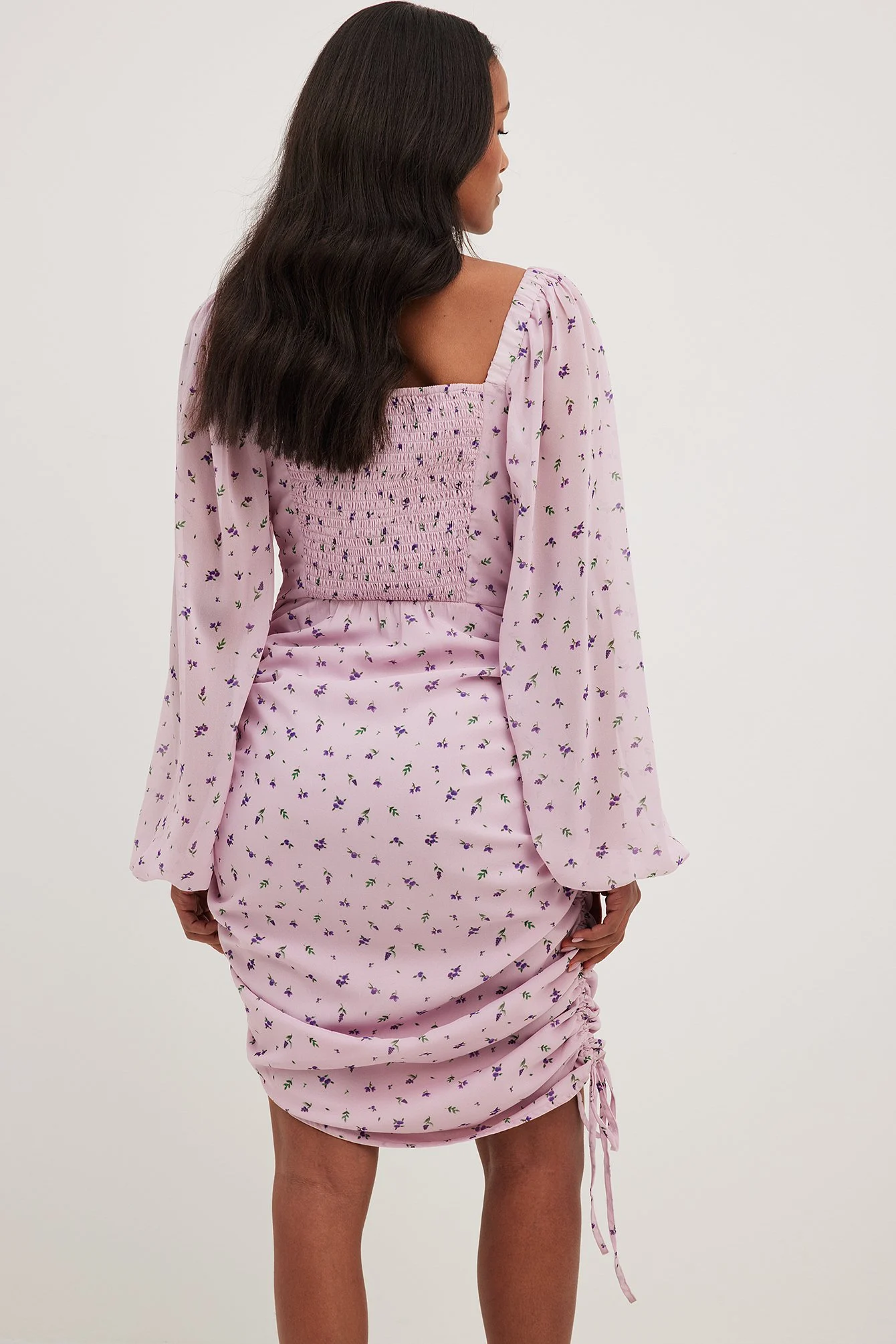 Chiffon-Minikleid mit Kordelzug