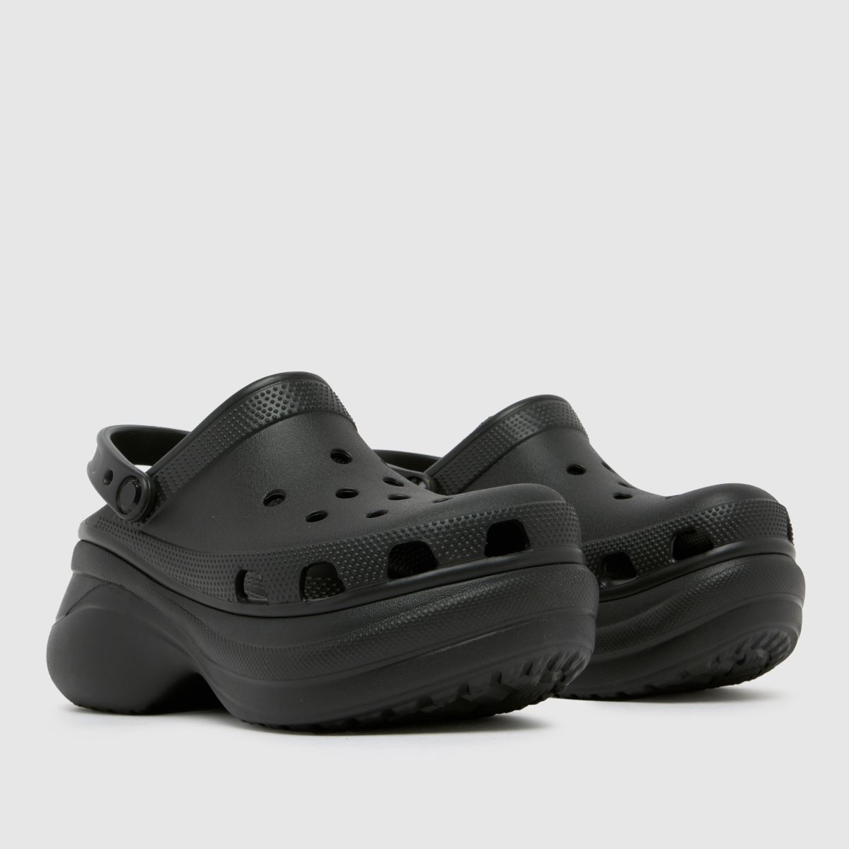 Crocs bae klumpa szandál fekete színben
