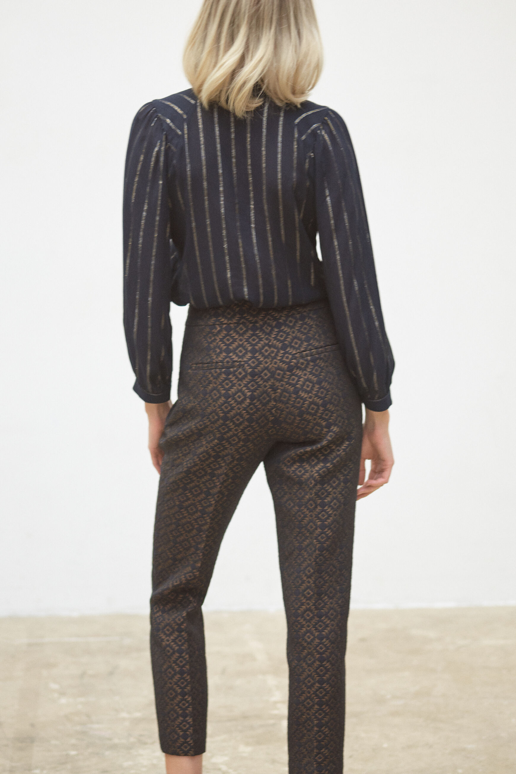 pantalon jim bleu marine femme